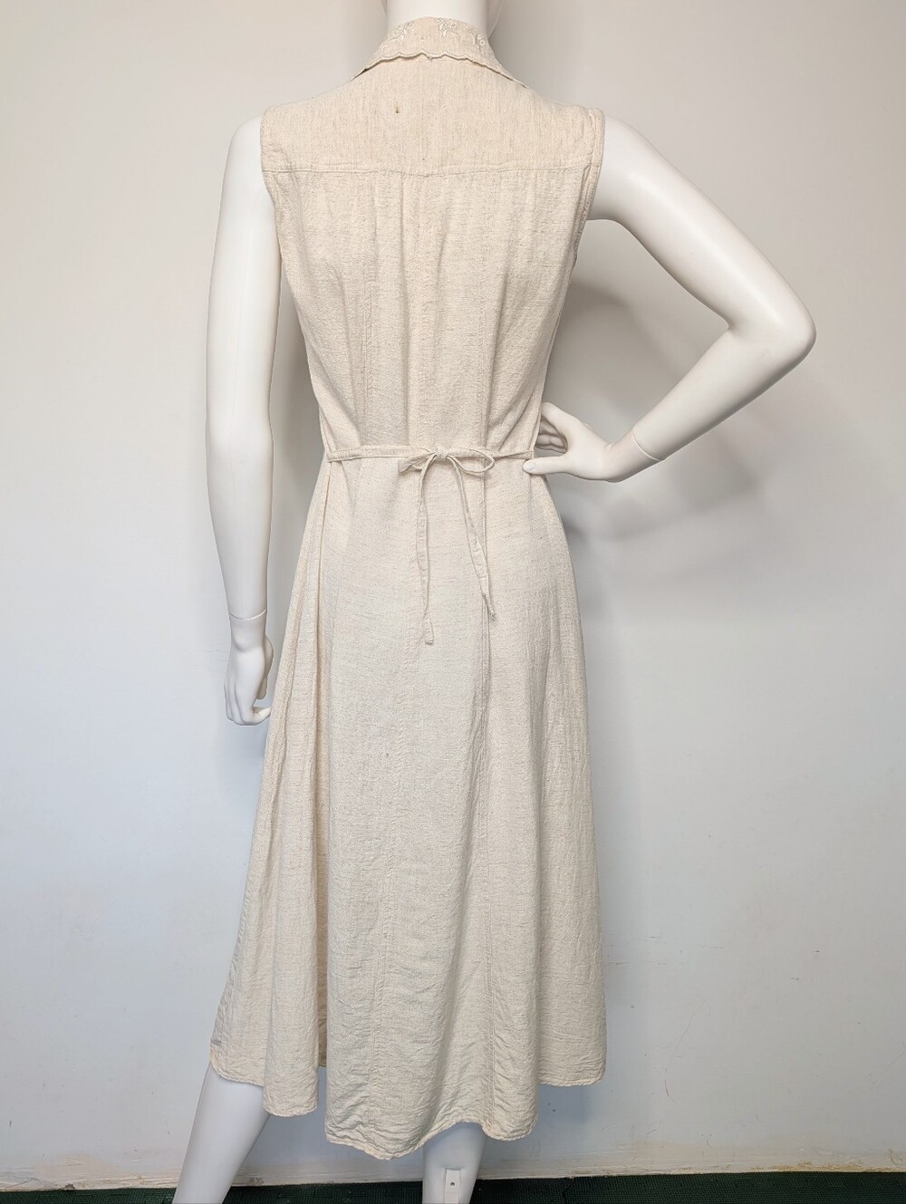 Vintage 90s Cream Color Linen Blend Button Front Sleeveless Collared Midi Dress - Picture 7 of 14